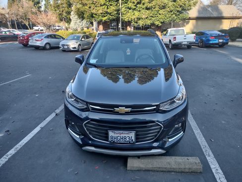 Used 2019 Chevrolet Trax Premier FWD image 5