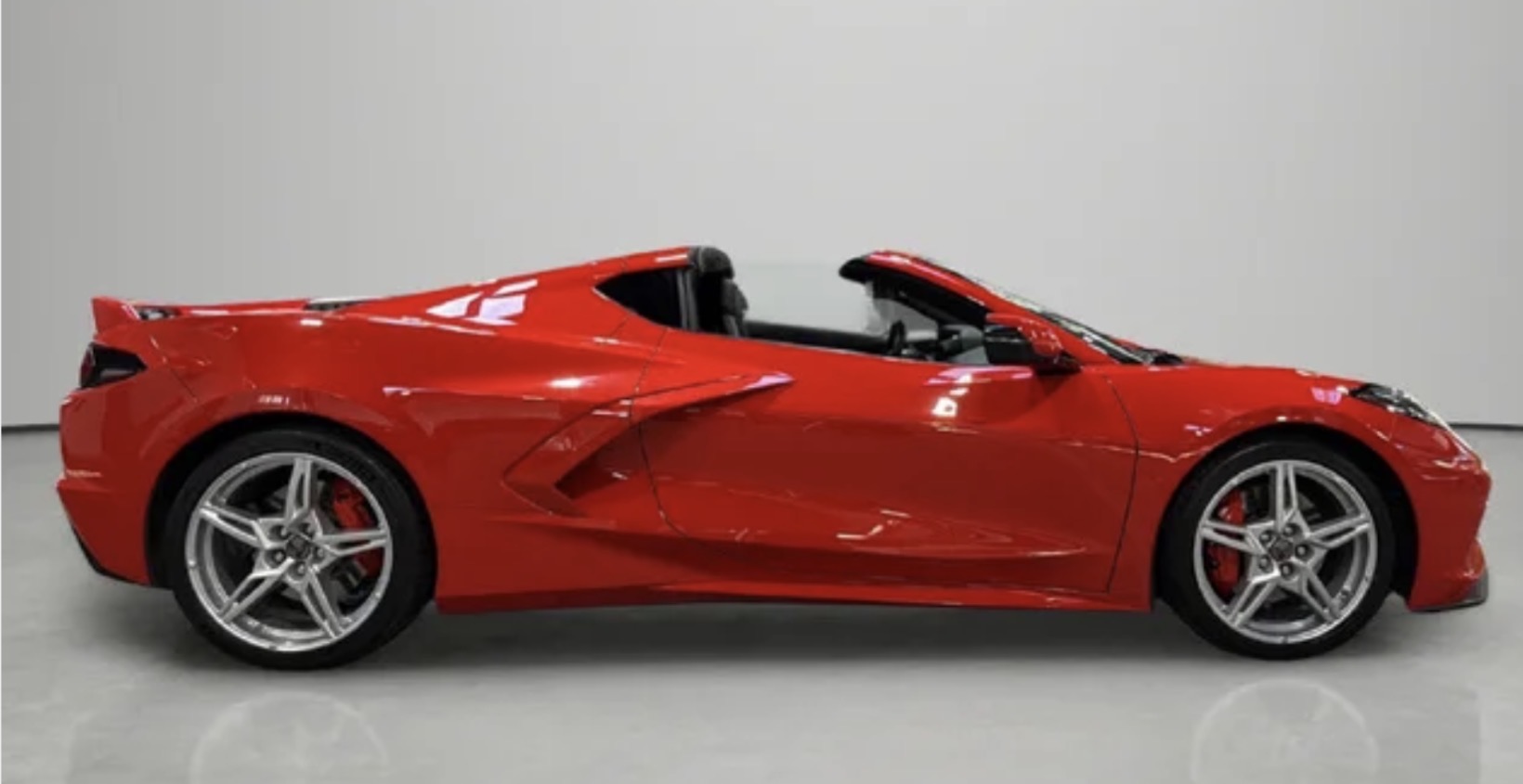 Used 2020 Chevrolet Corvette Stingray Preferred Cpe w/ 2LT Preferred Equipment Group RWD image 10
