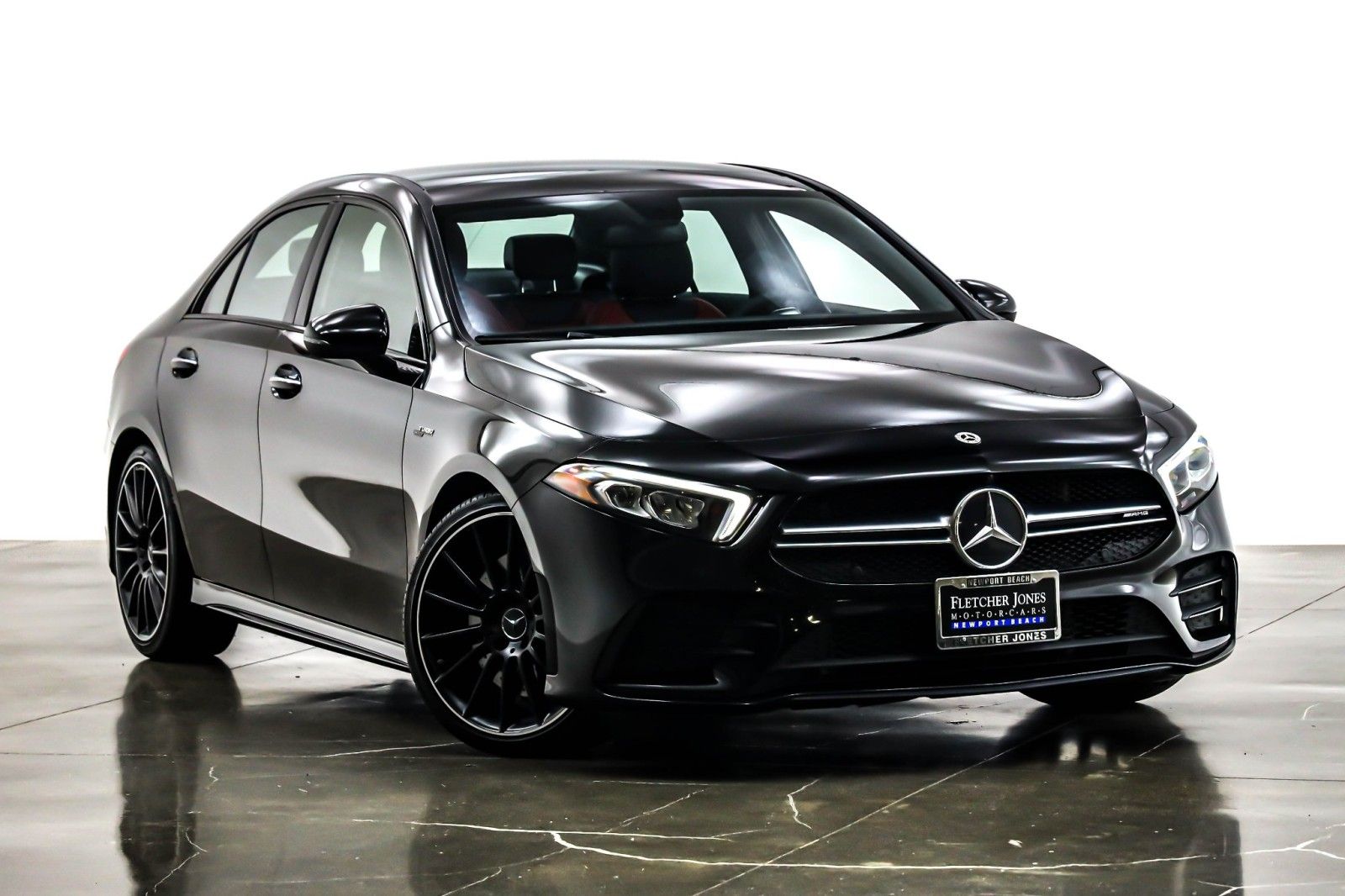 Used 2021 Mercedes-Benz A 35 AMG 4MATIC image 2