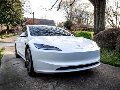 Used 2024 Tesla Model 3 Long Range image 10