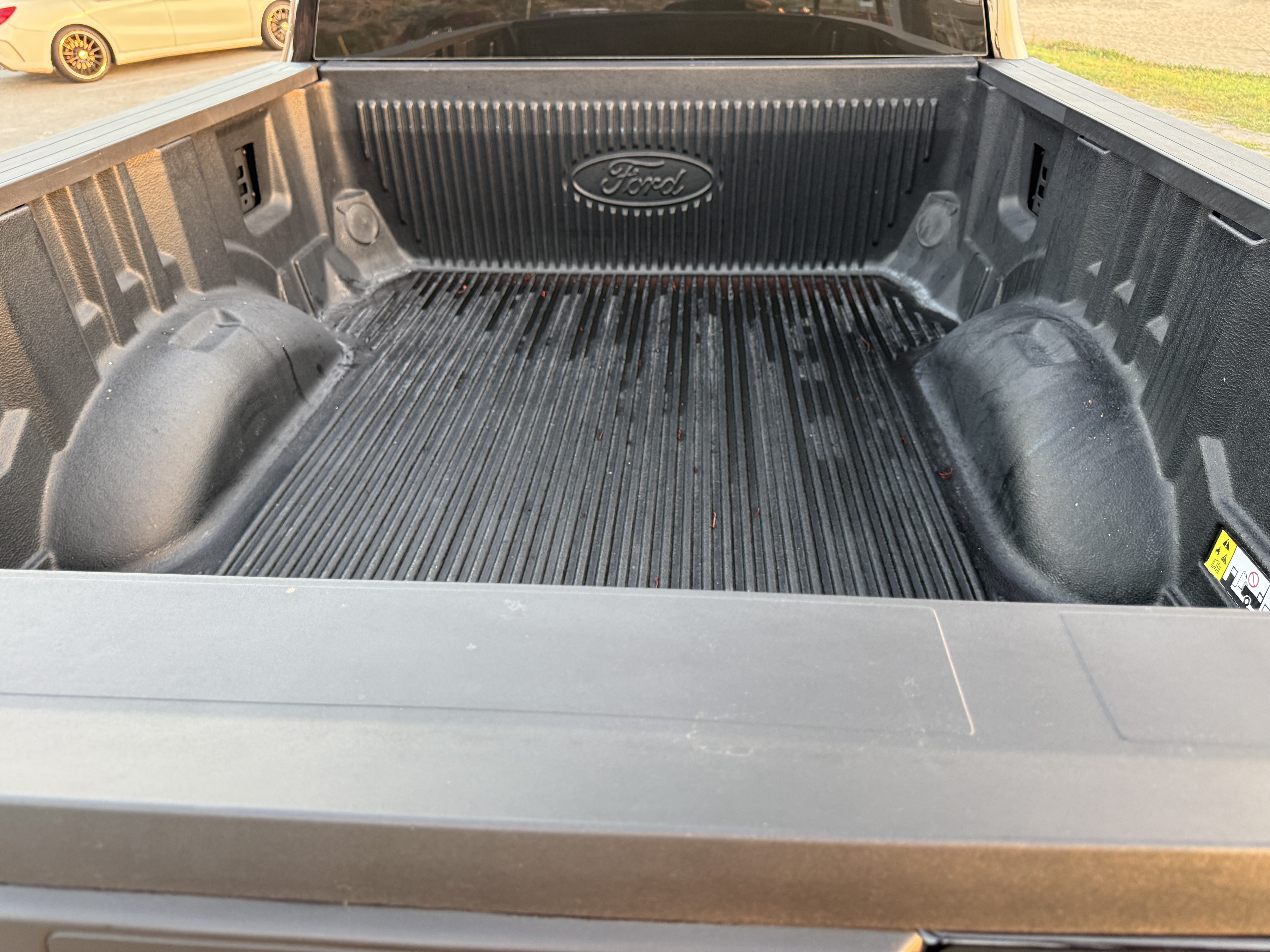 Used 2024 Ford F250 XL w/ STX Appearance Package AWD/4WD image 23