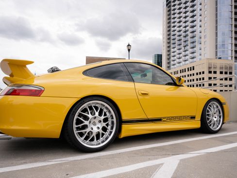 Used 2003 Porsche 911 GT3 RS image 2