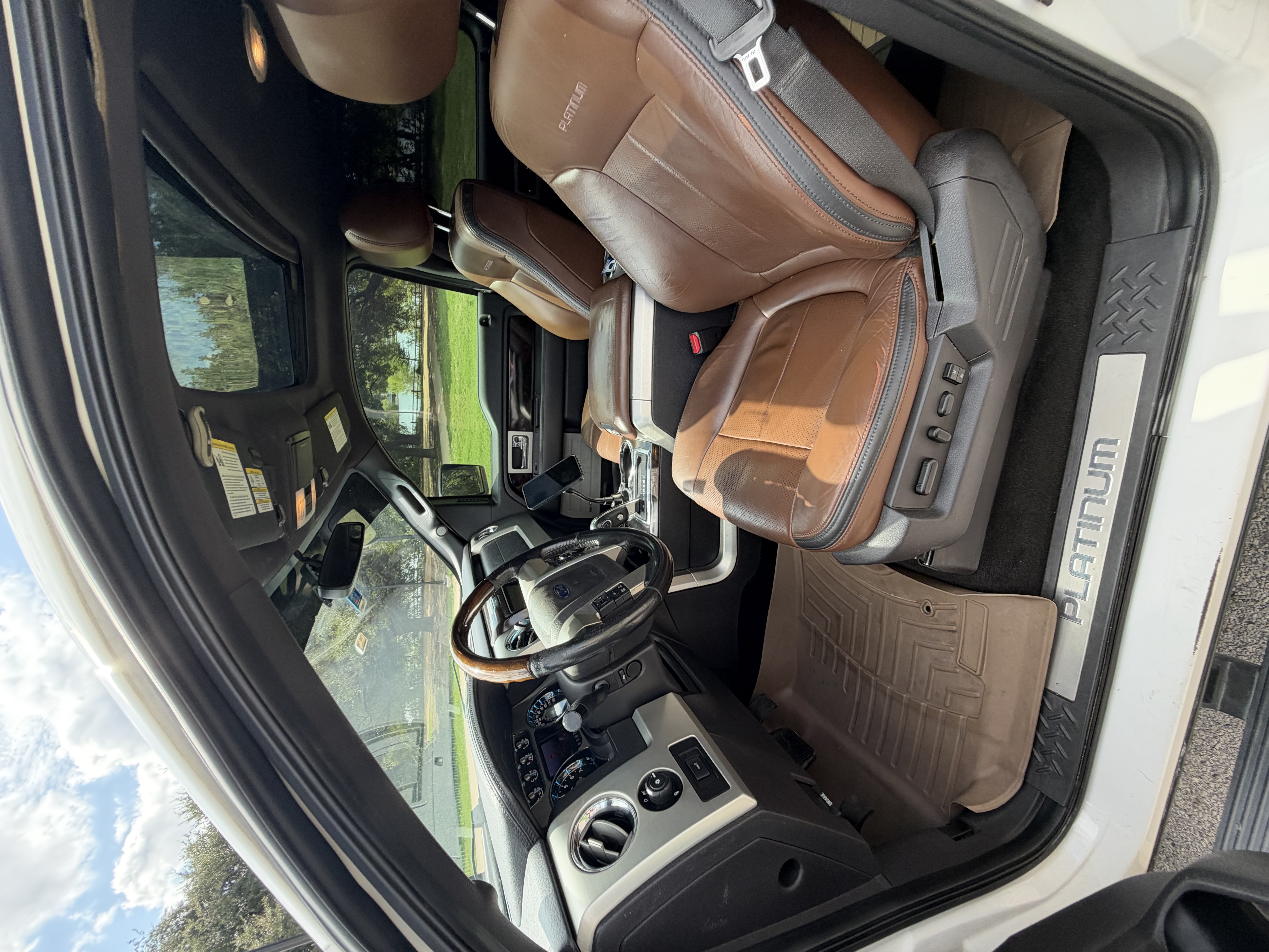 Used 2013 Ford F150 Platinum AWD/4WD image 9