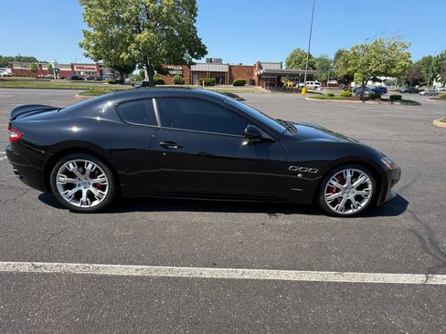 Used 2014 Maserati GranTurismo Sport RWD image 4