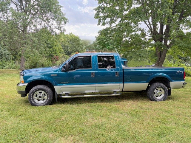 Used 2002 Ford F250 4x4 Crew Cab Super Duty image 1