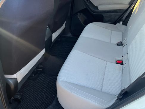 Used 2017 Subaru Forester 2.5i image 9