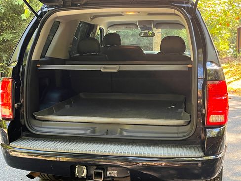 Used 2005 Ford Explorer Limited image 6