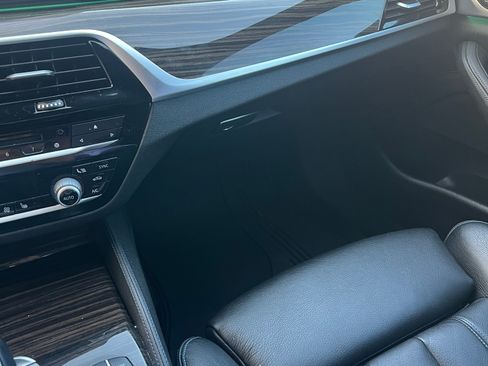 Used 2019 BMW 530i w/ M Sport Package image 13