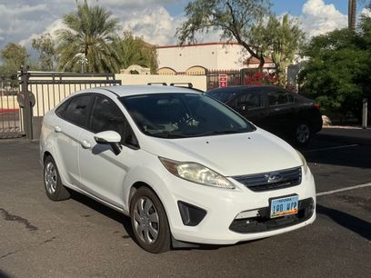 Used 2013 Ford Fiesta SE w/ Super Fuel Economy Pkg