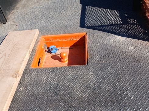 Used 2014 RAM 5500 Tradesman w/ Ambulance Prep Group image 5