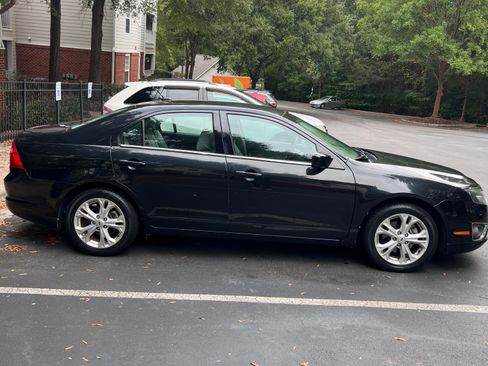 Used 2012 Ford Fusion SE image 11
