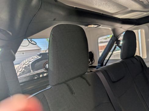 Used 2026 Jeep Wrangler Unlimited Sport image 26