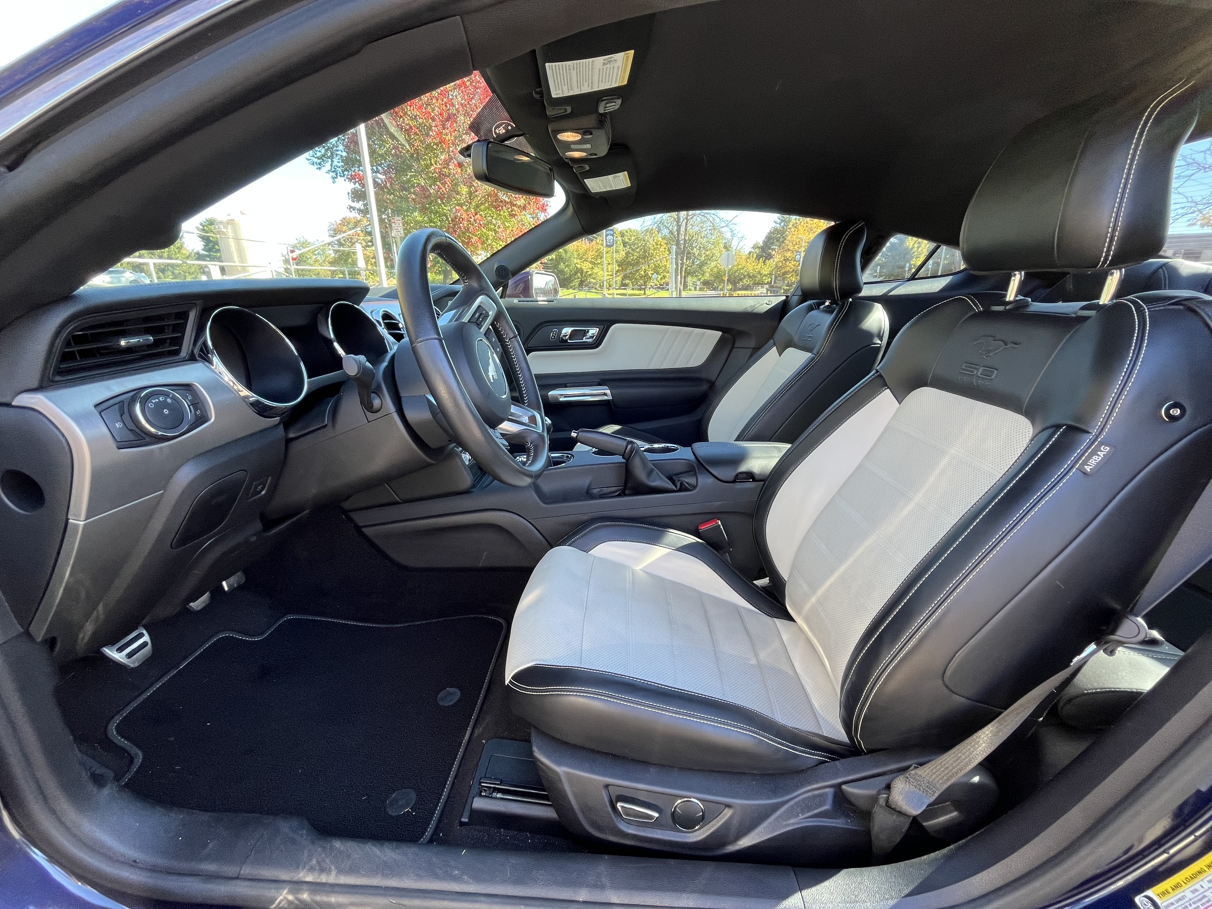 Used 2015 Ford Mustang 50 Years RWD image 24