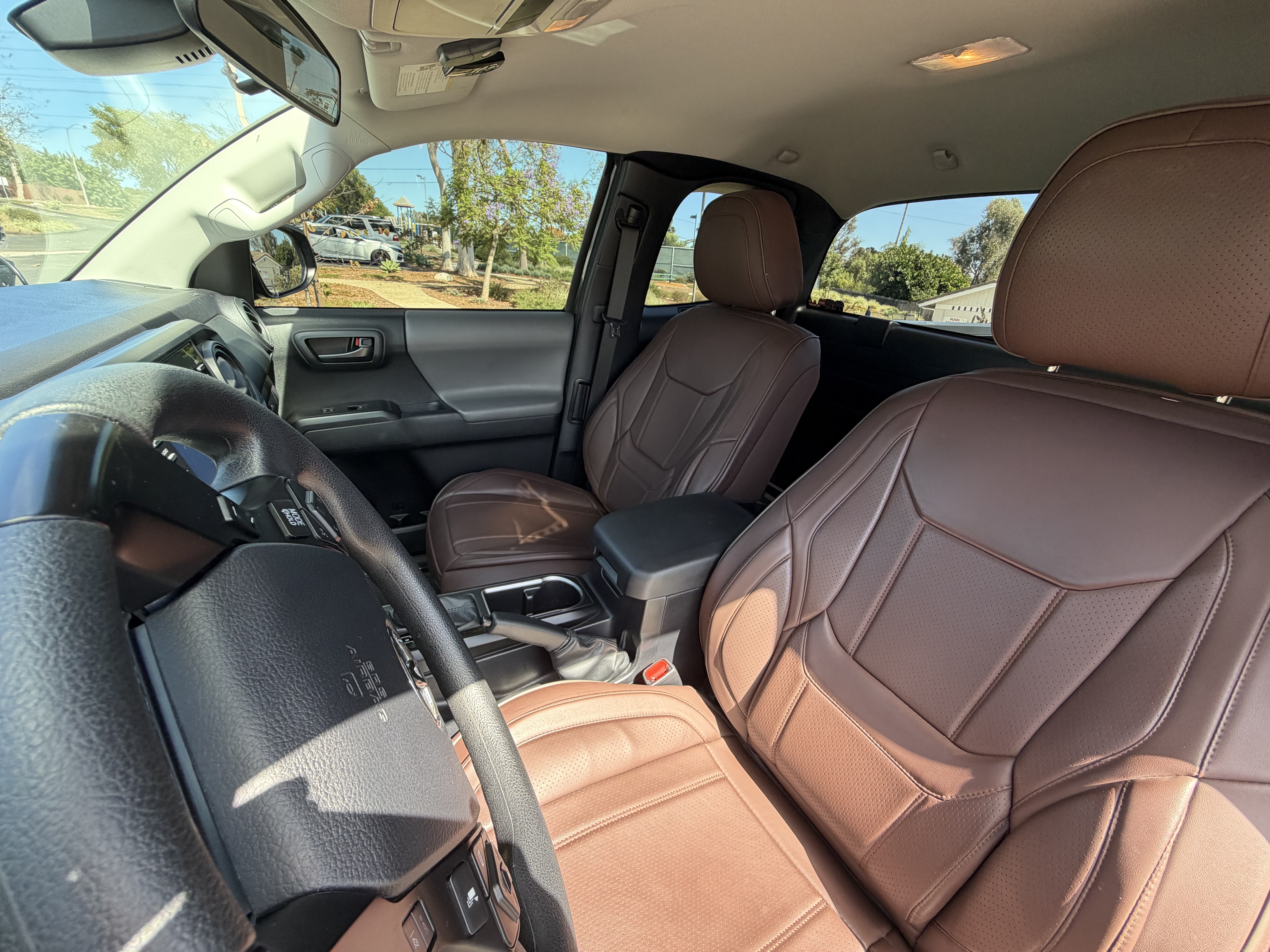 Used 2023 Toyota Tacoma SR AWD/4WD image 10