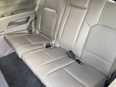 Used 2012 Honda Pilot EX-L image 11