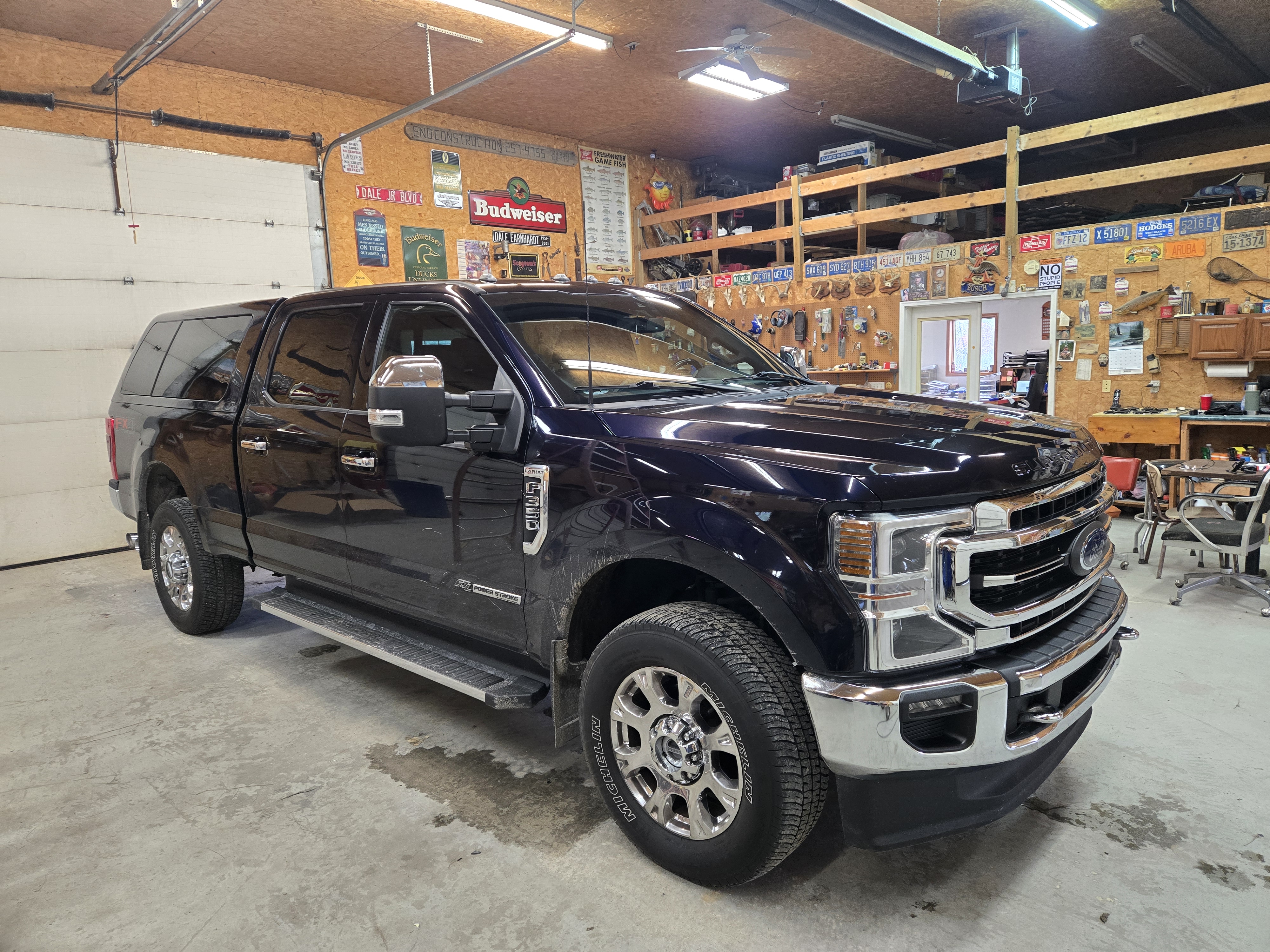 Used 2022 Ford F350 Lariat w/ Lariat Ultimate Package AWD/4WD image 11