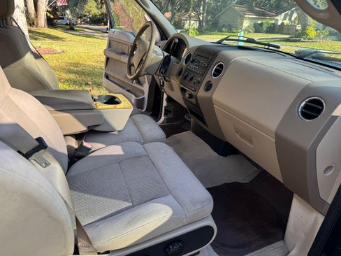 Used 2004 Ford F150 XLT image 16