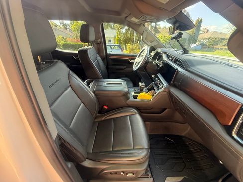 Used 2022 GMC Sierra 1500 Denali image 14