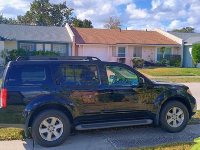Used 2011 Nissan Pathfinder SV