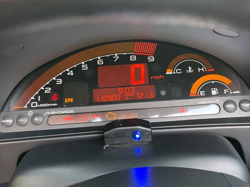 Used 2004 Honda S2000 image 11