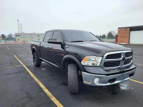 Used 2015 RAM 1500 Classic SLT w/ SLT Plus D←cor Group image 18