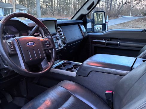 Used 2016 Ford F350 Platinum w/ FX4 Off-Road Package image 10