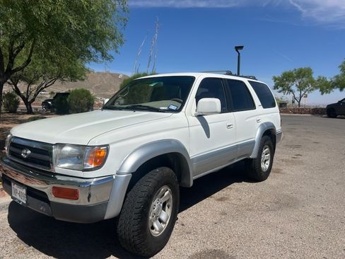 Used 1998 Toyota 4Runner Limited image 15