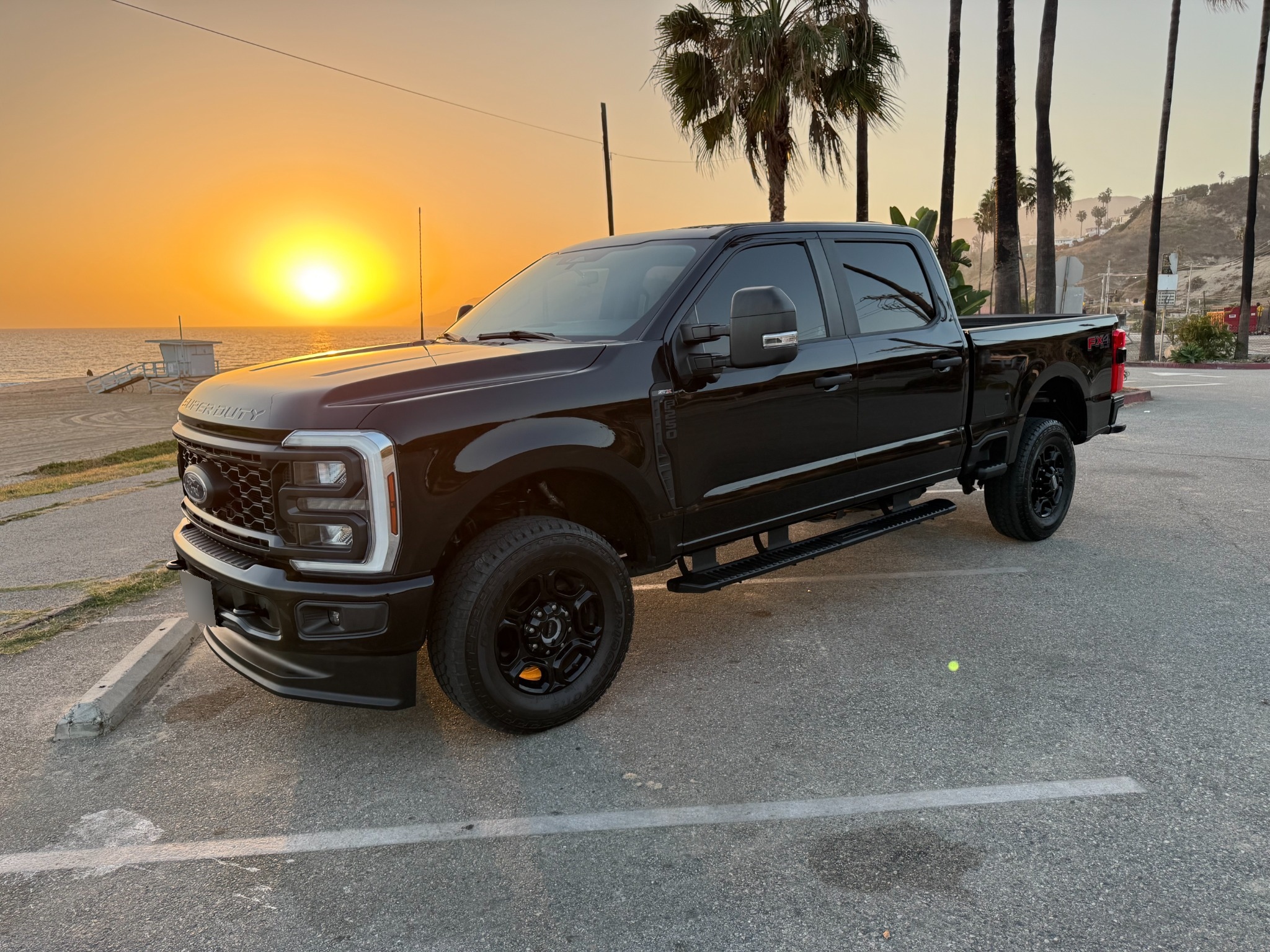 Used 2024 Ford F250 XL w/ STX Appearance Package AWD/4WD image 1