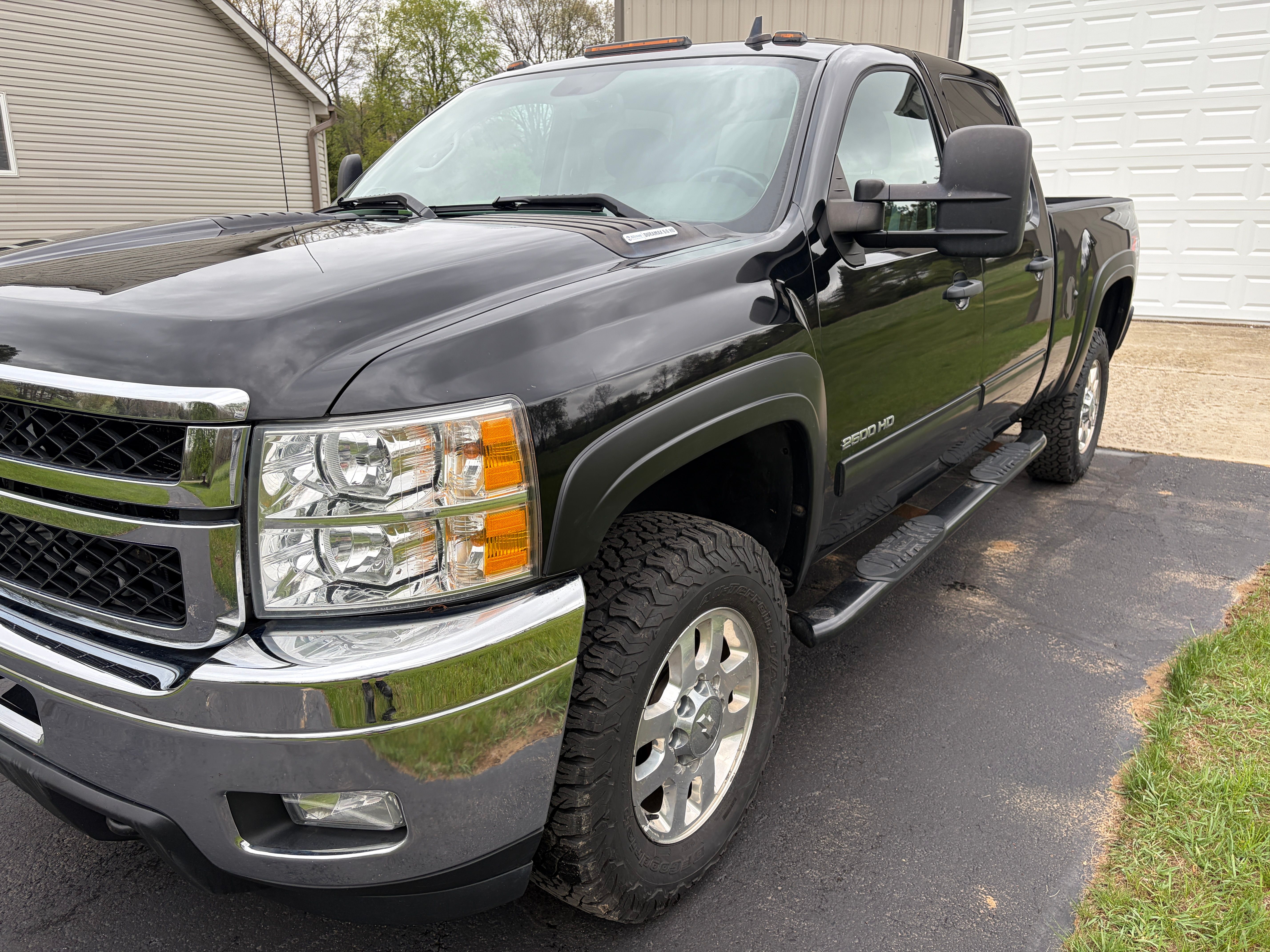 Used 2013 Chevrolet Silverado 2500 LT w/ Interior Plus Package AWD/4WD image 1