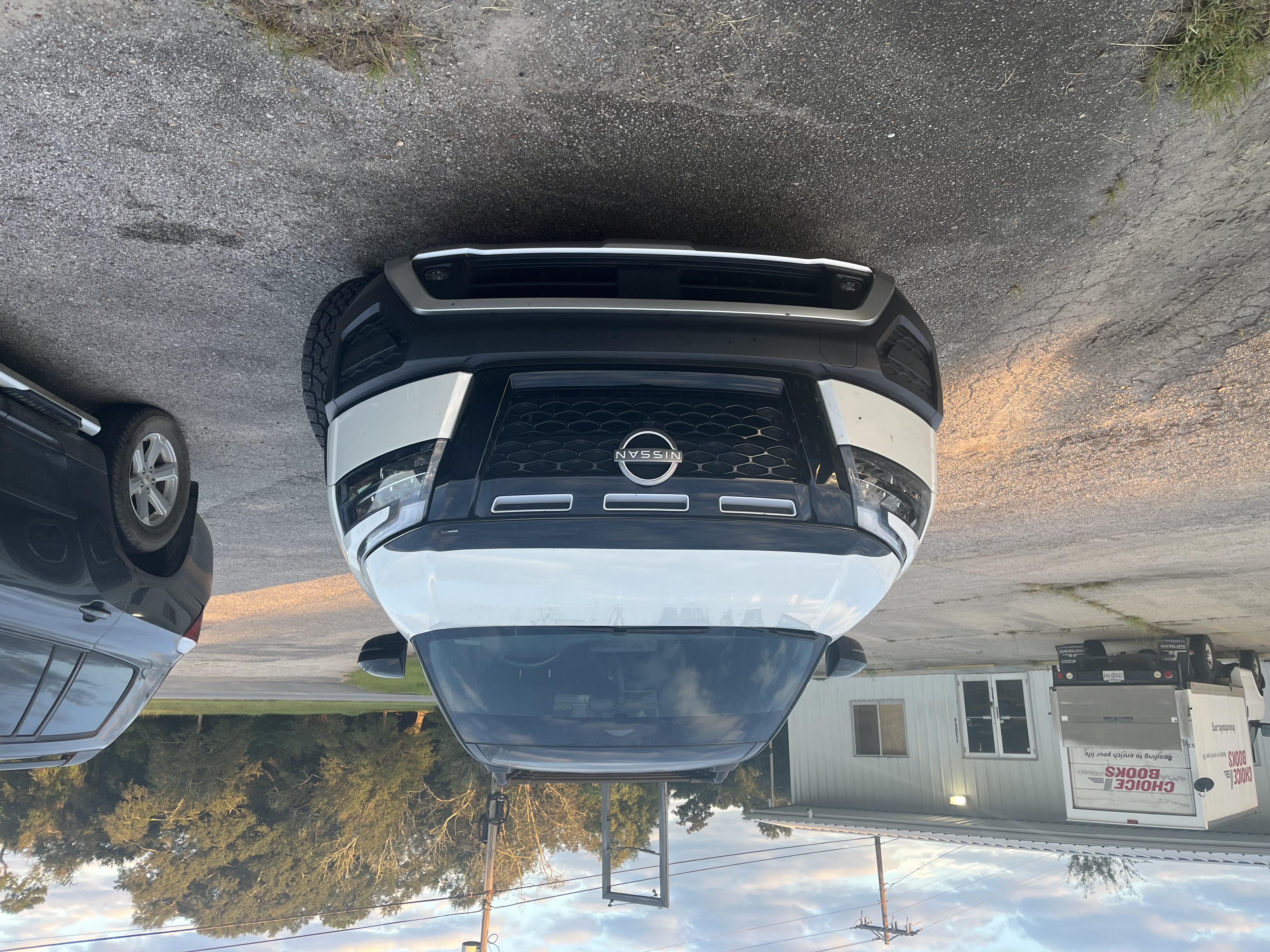 Used 2024 Nissan Pathfinder Rock Creek AWD/4WD image 1