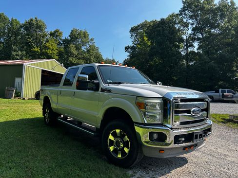 Used 2011 Ford F350 Lariat w/ Lariat Ultimate Pkg AWD/4WD image 8
