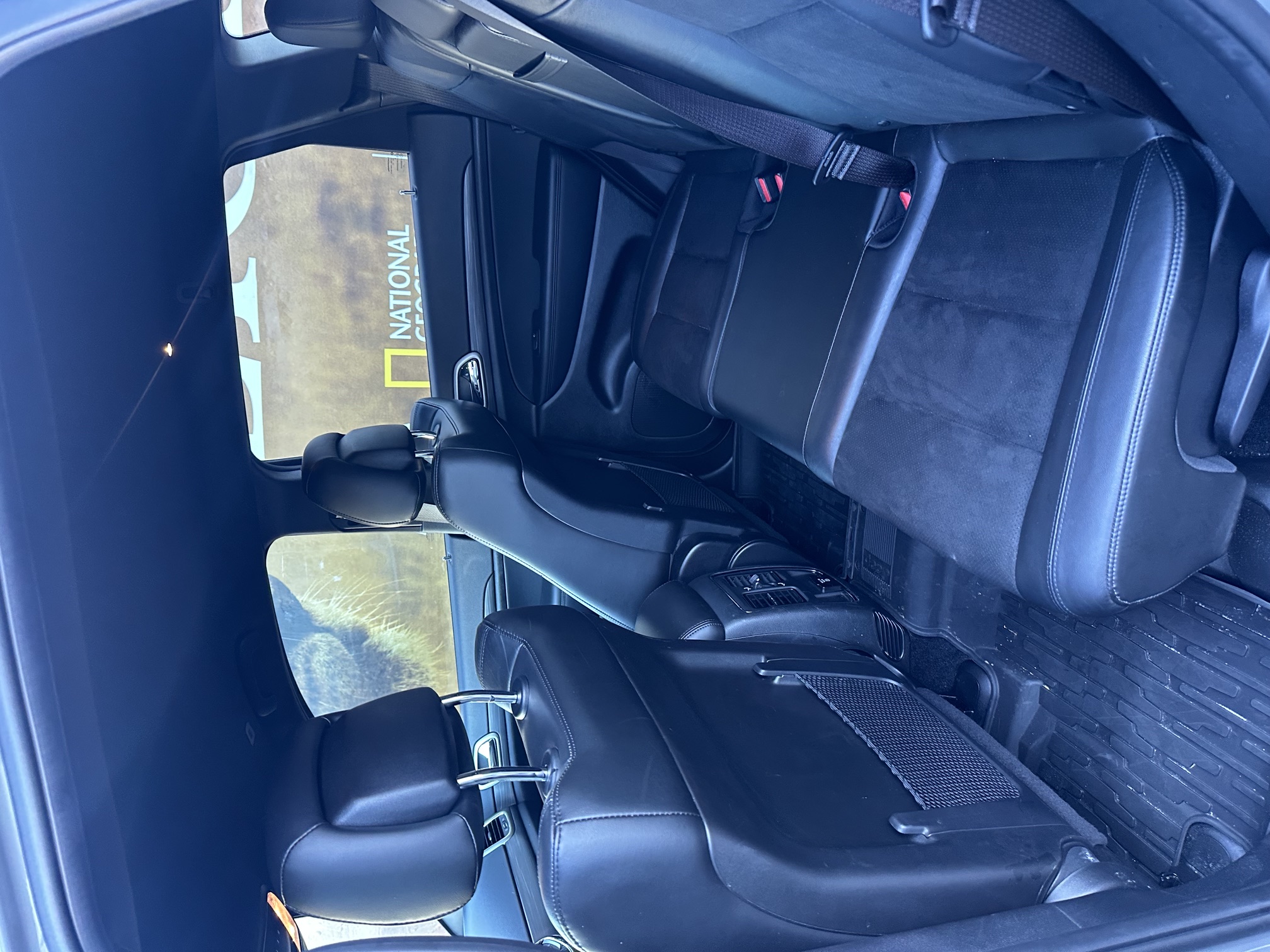 Used 2021 Jeep Grand Cherokee Laredo X RWD image 11