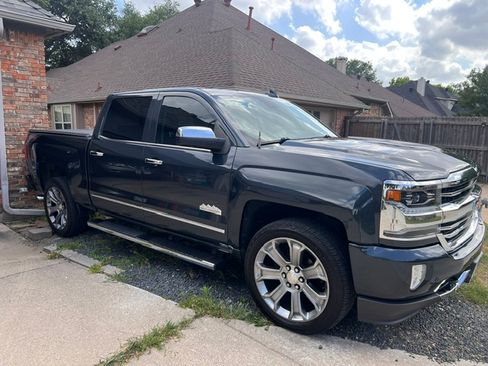 Used 2018 Chevrolet Silverado 1500 High Country AWD/4WD image 13