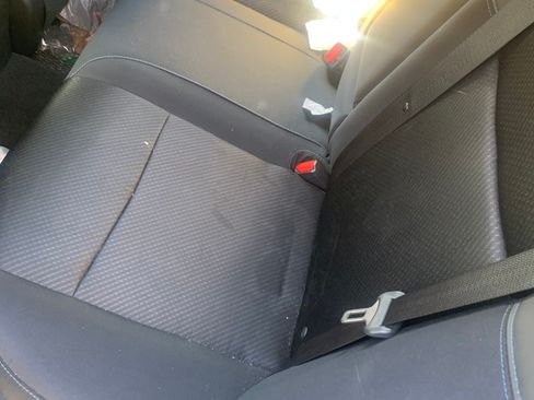 Used 2016 Nissan Altima 2.5 SR w/ LED Appearance Package image 5