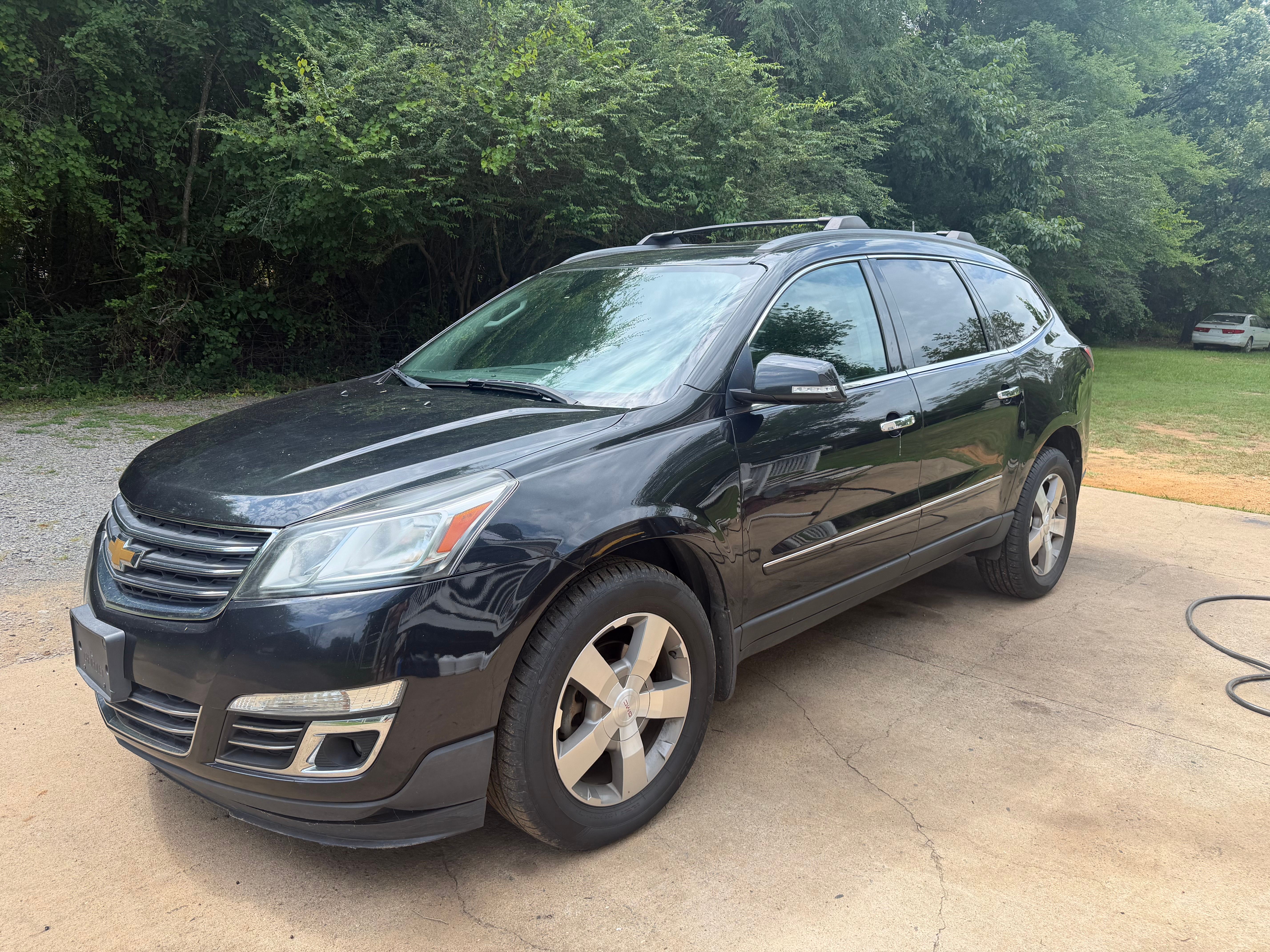 Used 2014 Chevrolet Traverse LTZ w/ LPO, 'HIT The Road' Package AWD/4WD image 1