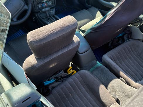 Used 1996 Pontiac Firebird Convertible RWD image 5