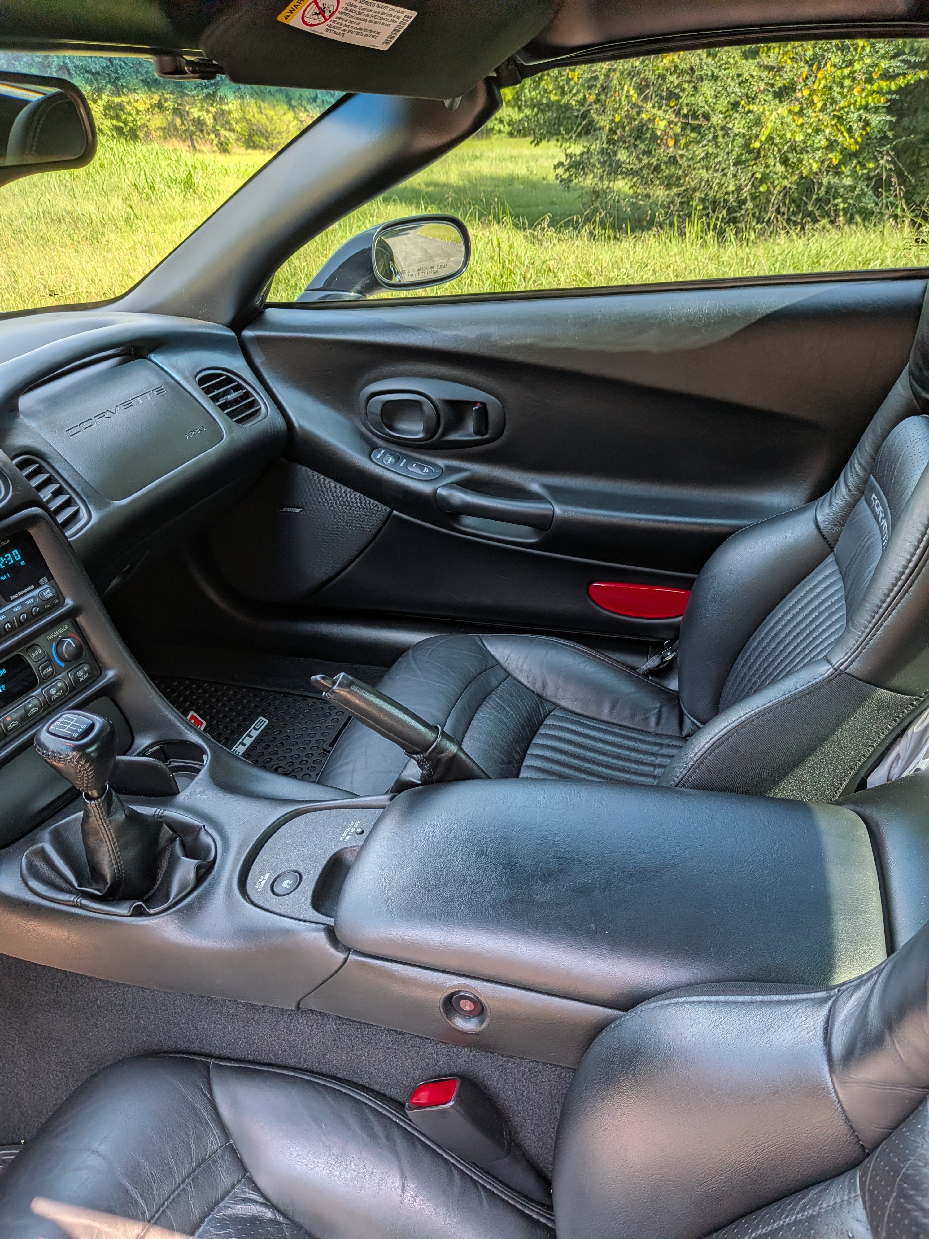 Used 2003 Chevrolet Corvette Coupe RWD image 11