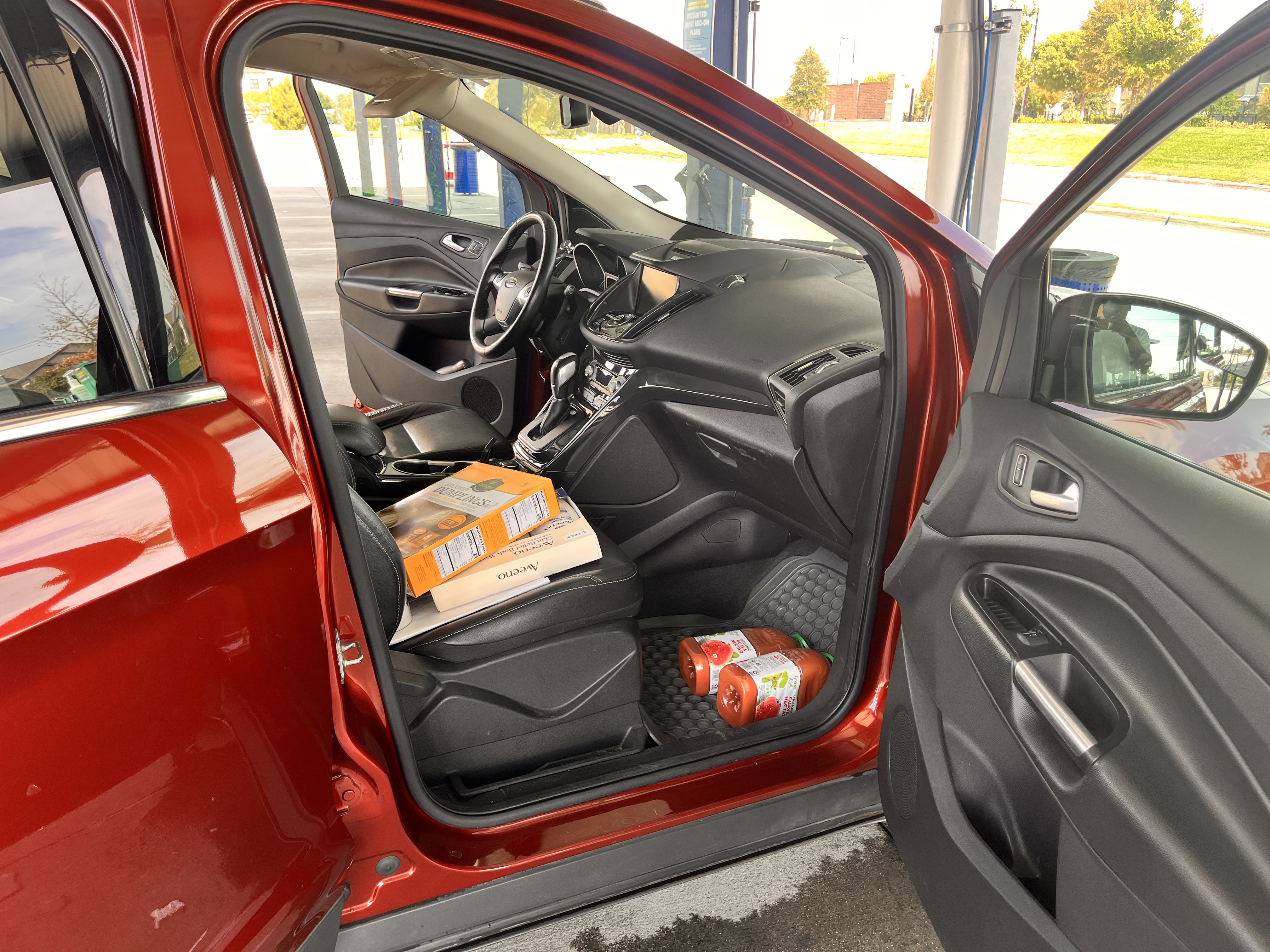 Used 2014 Ford Escape Titanium AWD/4WD image 6