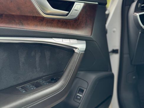 Used 2021 Audi A6 3.0T allroad Prestige w/ Prestige Package image 9