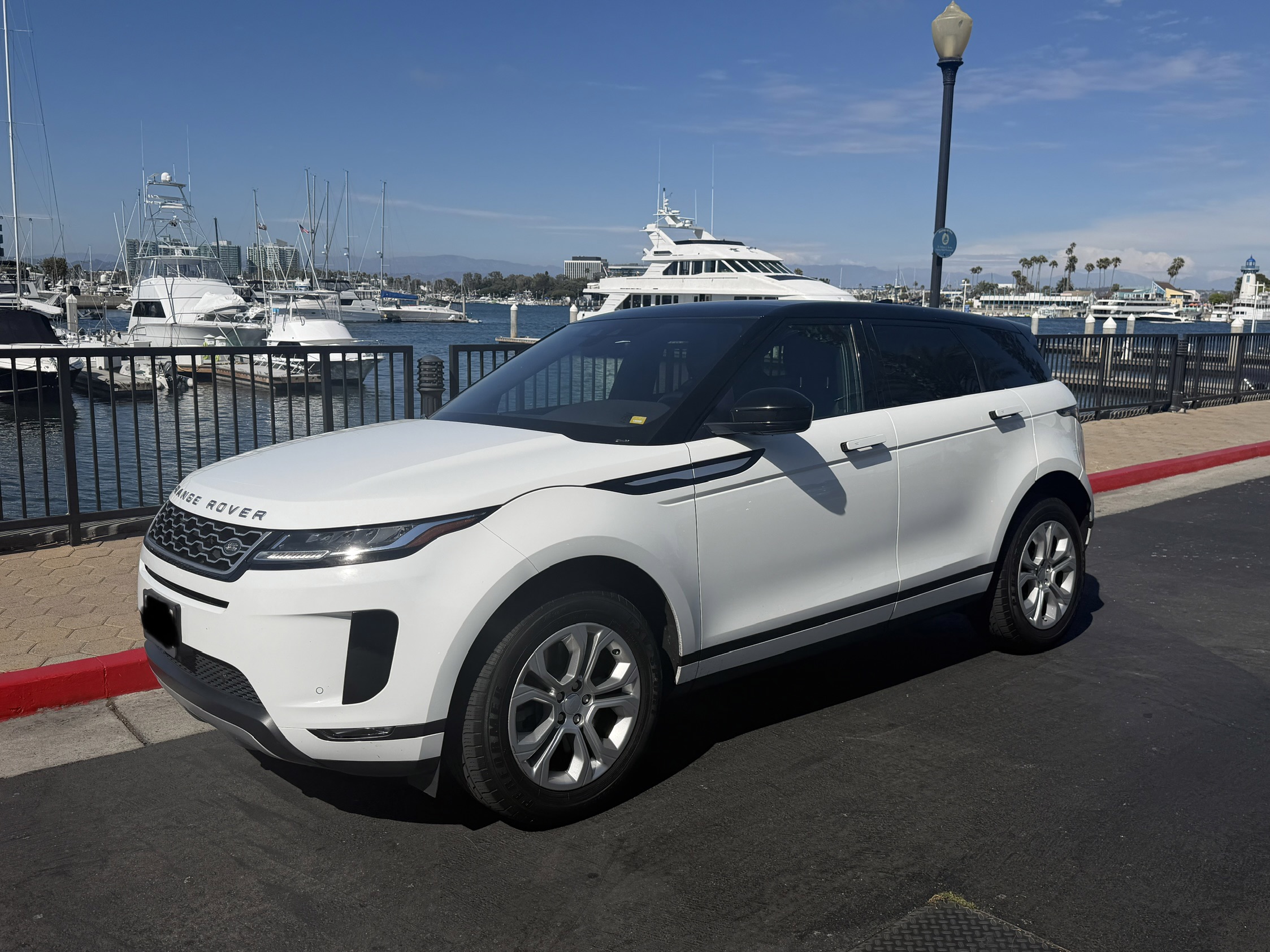 Used 2020 Land Rover Range Rover Evoque S AWD/4WD image 5