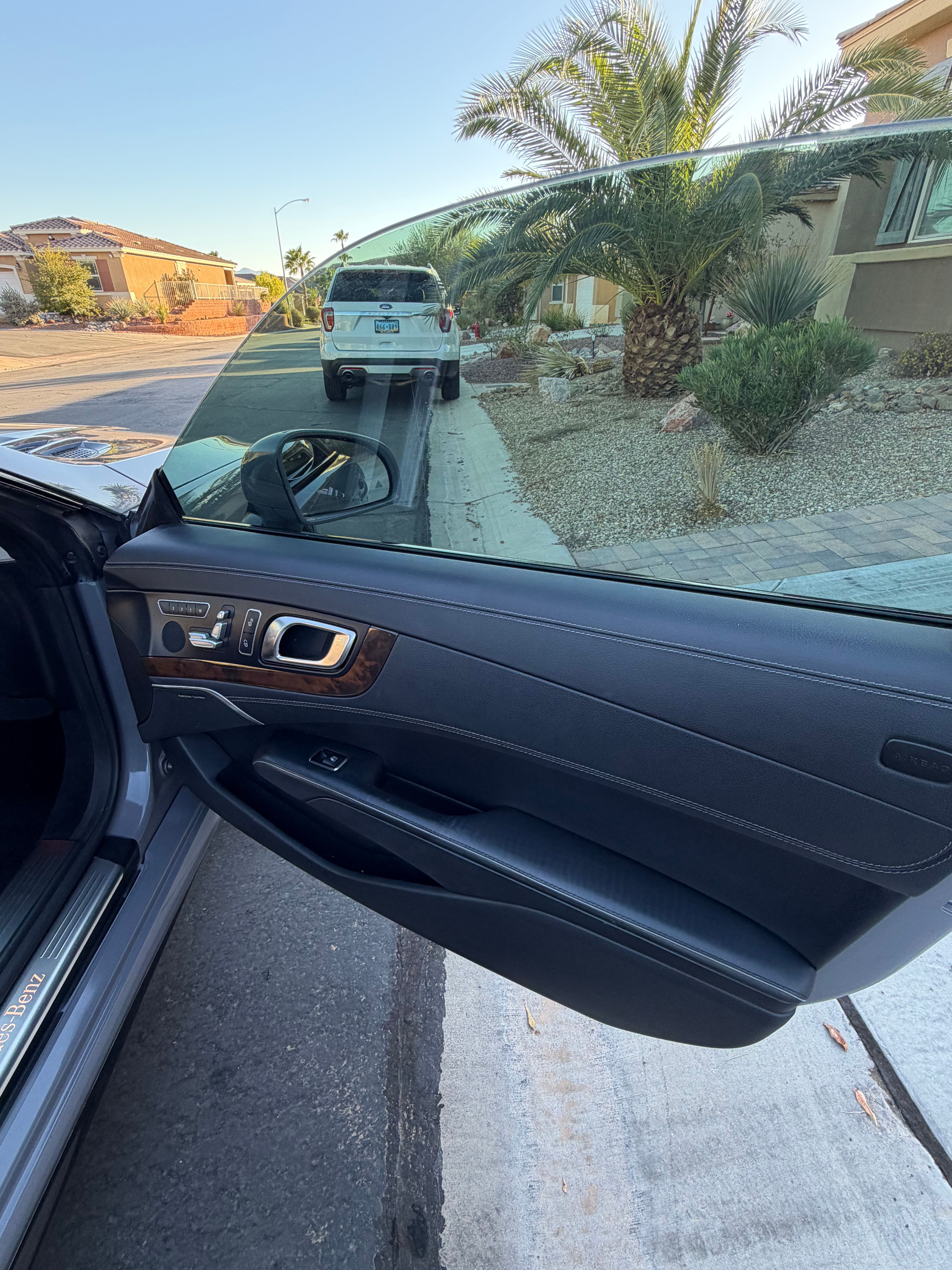 Used 2013 Mercedes-Benz SL 550 image 29