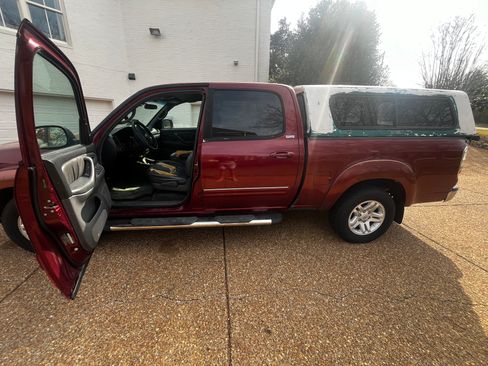 Used 2006 Toyota Tundra SR5 image 8