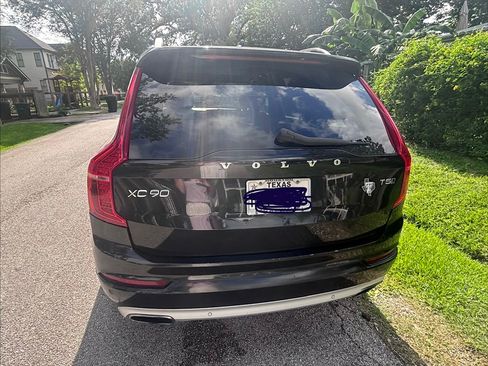 Used 2016 Volvo XC90 T5 Momentum AWD/4WD image 4