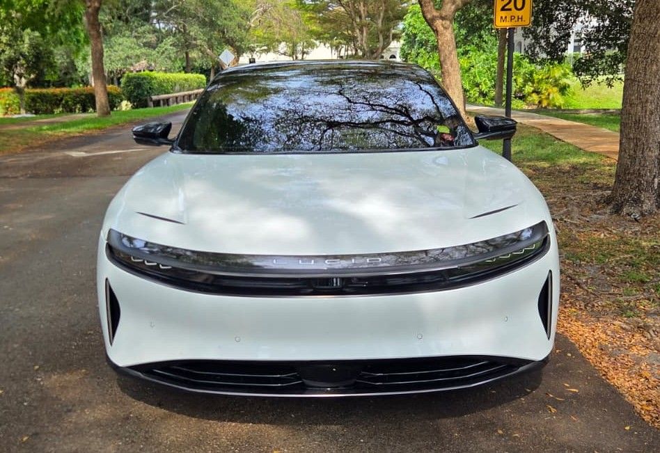 Used 2025 Lucid Air Touring AWD/4WD image 15