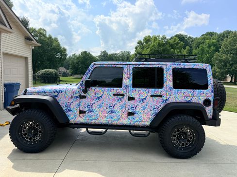 Used 2017 Jeep Wrangler Unlimited Sport w/ Quick Order Package 24S AWD/4WD image 4