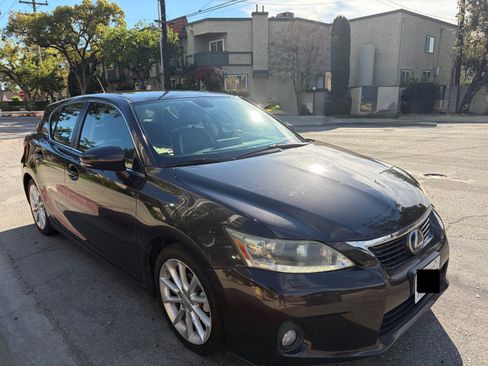 Used 2012 Lexus CT 200h Premium w/ Leather Pkg image 1