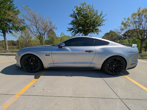 Used 2020 Ford Mustang GT w/ GT Performance Package image 6