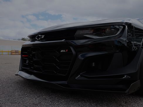 Used 2019 Chevrolet Camaro ZL1 image 4