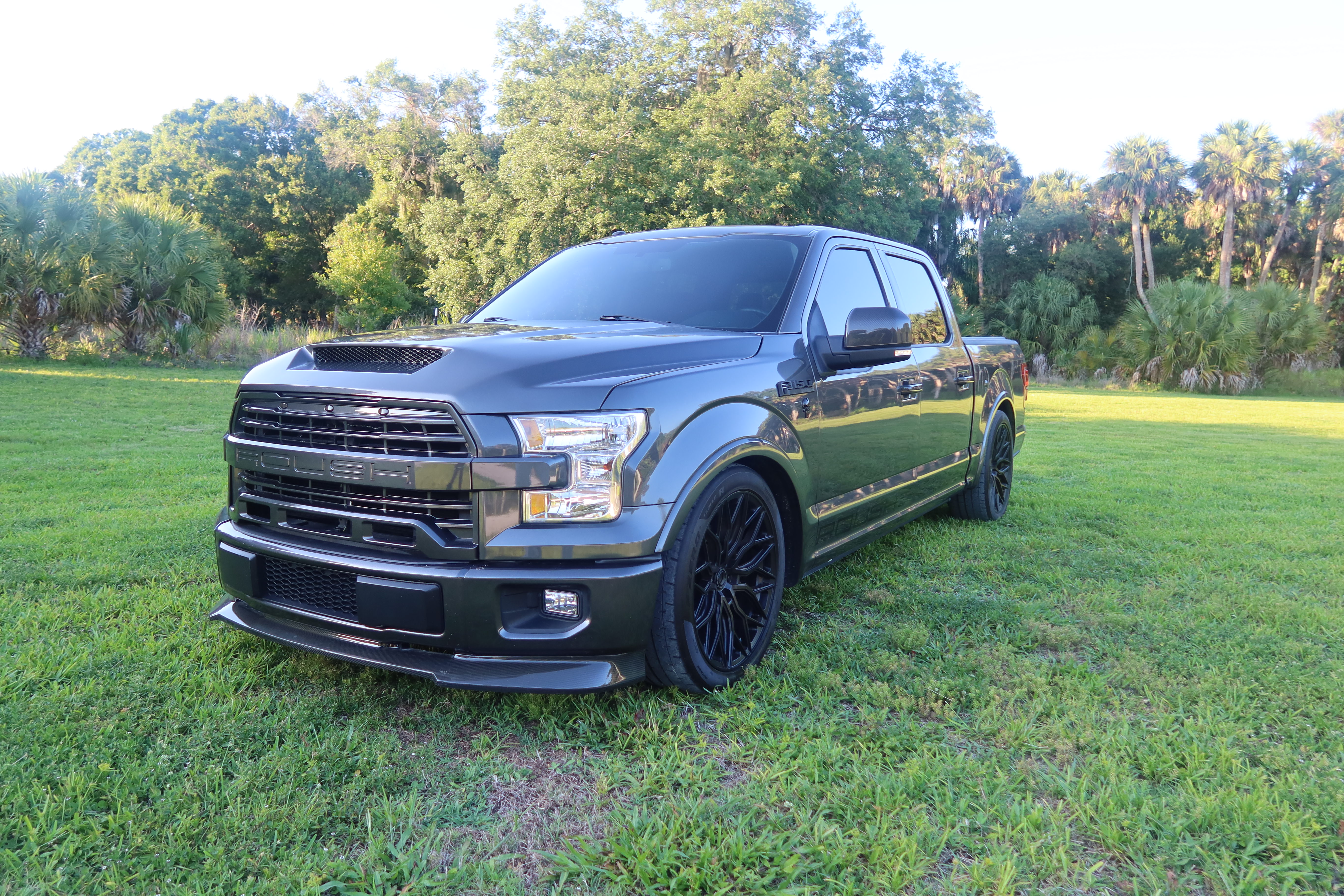 Used 2017 Ford F150 Lariat AWD/4WD image 1