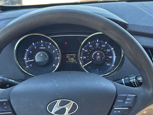 Used 2013 Hyundai Sonata GLS w/ Popular Equipment Pkg image 8